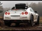 Το μοναδικό Nissan GT-R που δεν φοβάται να λερωθεί (+video)