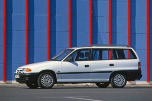 opel-astra-f-caravan