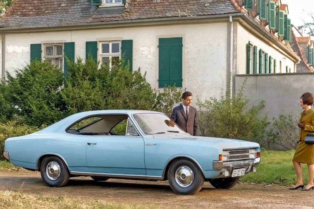 https://autogreeknews.gr/wp-content/uploads/2026/08/opel-rekord-c-coupe-1.jpg