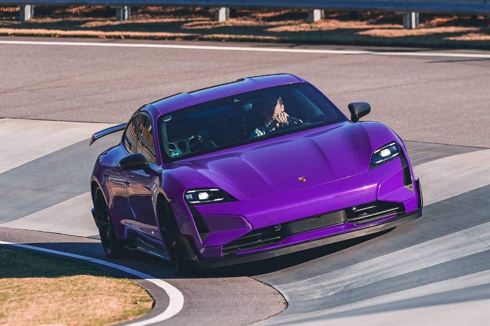 Πώς μια Porsche 1.108 ίππων πέφτει στα μόλις 223 άλογα