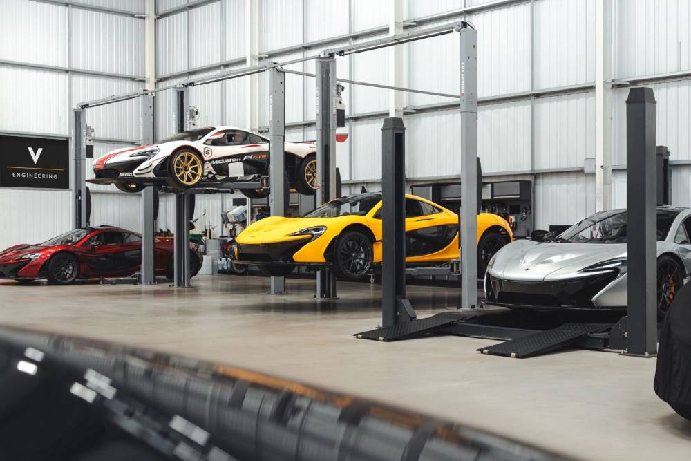 https://autogreeknews.gr/wp-content/uploads/2026/08/v-engineering-mclaren-p1-battery-a2.jpg