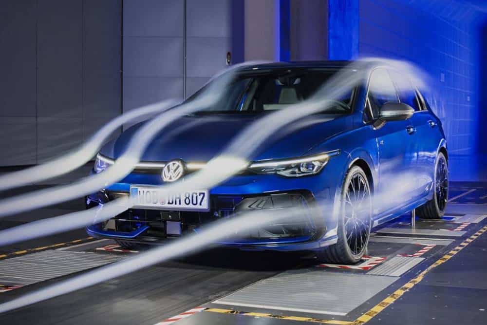 https://autogreeknews.gr/wp-content/uploads/2026/08/vw-golf-r-wind-tunnel.jpg