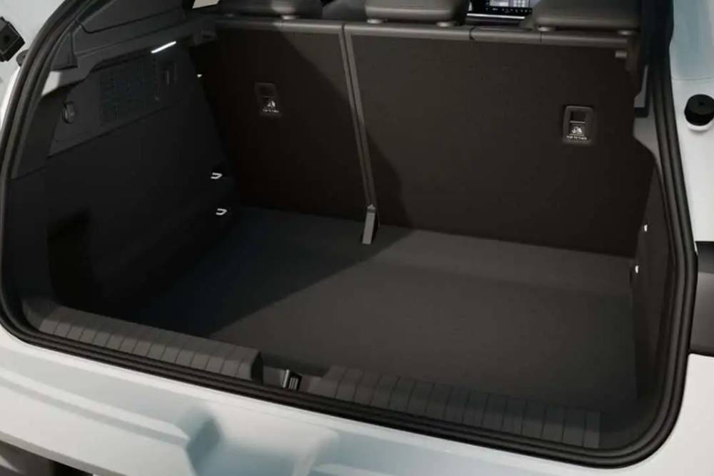 https://autogreeknews.gr/wp-content/uploads/2026/09/2027-audi-a2-e-tron-base-model-3.jpg