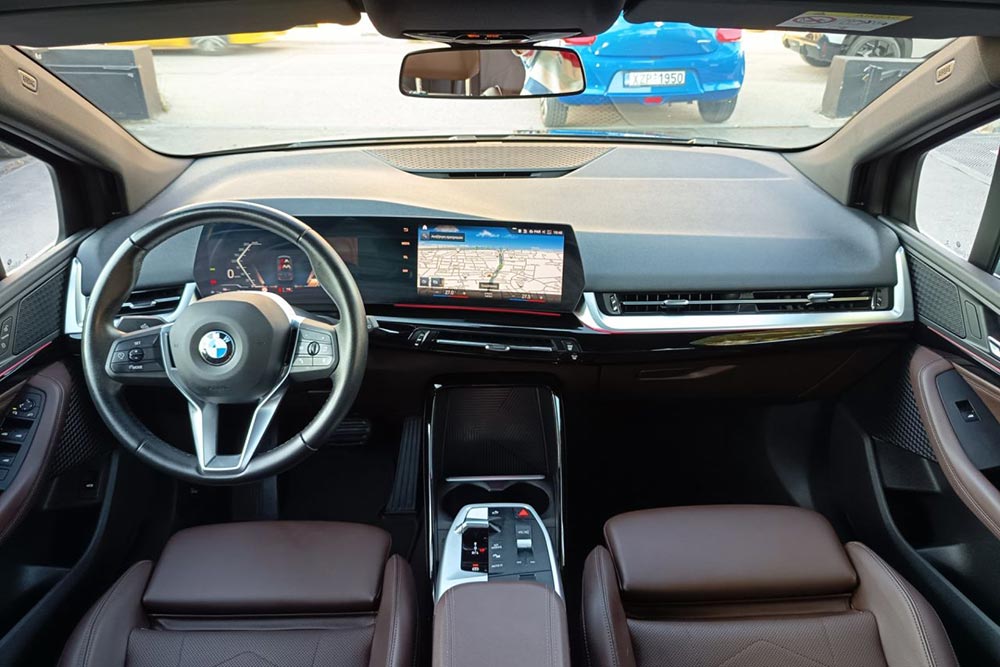 https://autogreeknews.gr/wp-content/uploads/2026/09/BMW-218d-Active-Tourer-2024-used-8.jpg