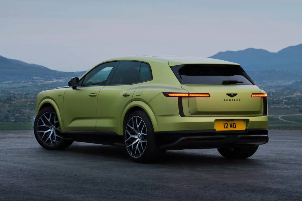 https://autogreeknews.gr/wp-content/uploads/2026/09/Bentley-Torcal-EV-2.jpg