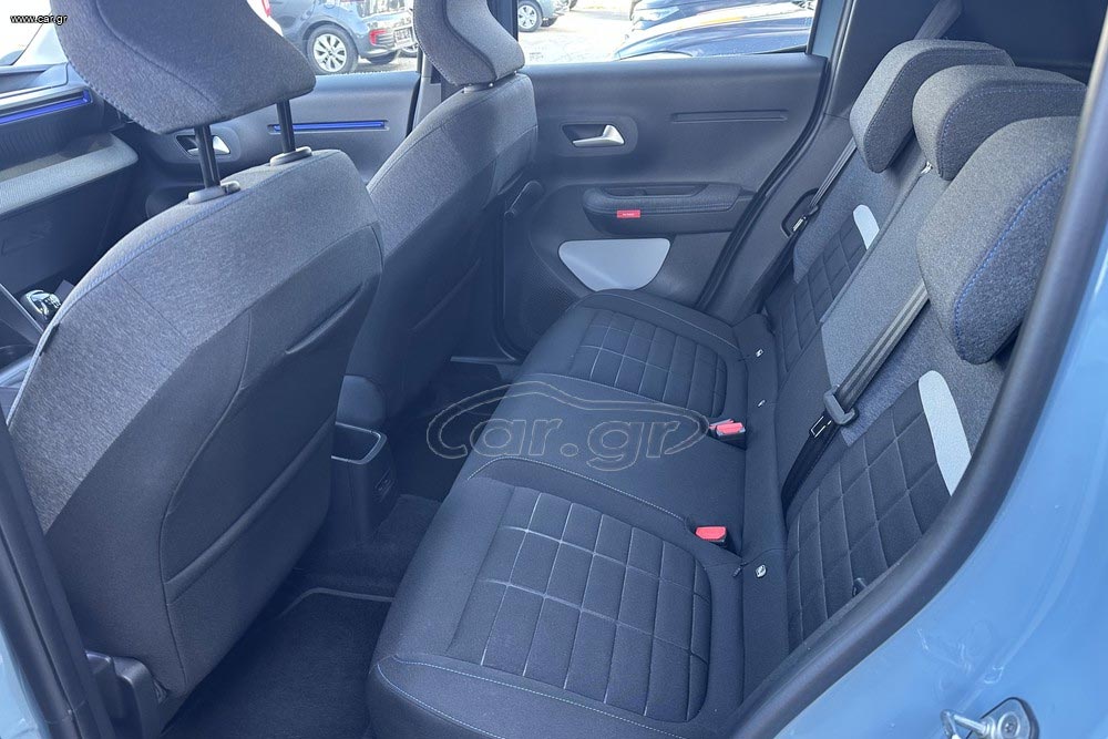 https://autogreeknews.gr/wp-content/uploads/2026/09/Citroen-C3-2025-used-6.jpg