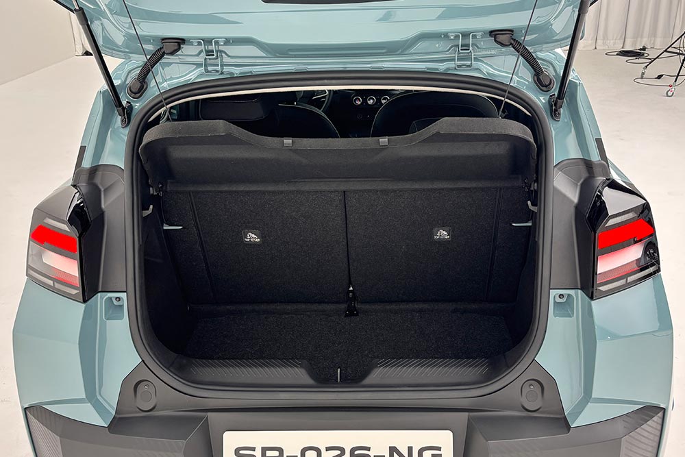 https://autogreeknews.gr/wp-content/uploads/2026/09/Dacia-Spring-2026-19.jpg