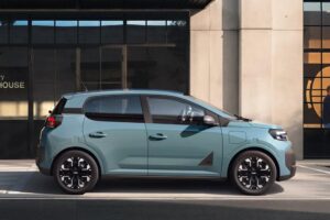 Dacia-Spring-2026-side
