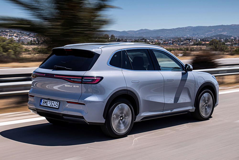 https://autogreeknews.gr/wp-content/uploads/2026/09/Geely-E5_2.jpg