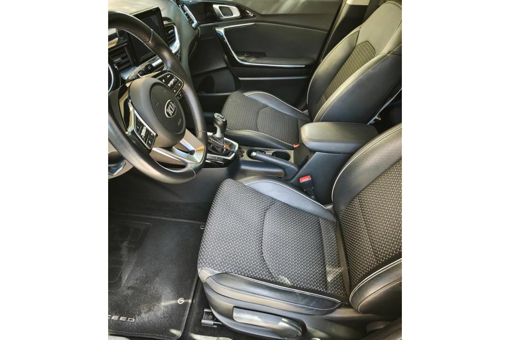 https://autogreeknews.gr/wp-content/uploads/2026/09/Kia-Ceed-2019-used-8.jpg