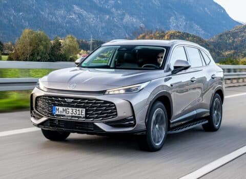Αδύνατη φαντάζει η τιμή του νέου MG HS Hybrid+