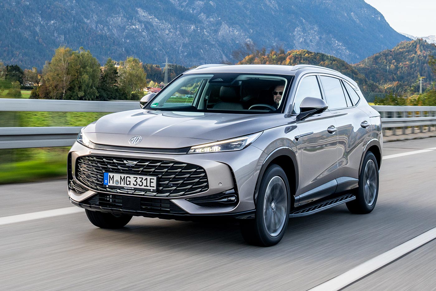 Αδύνατη φαντάζει η τιμή του νέου MG HS Hybrid+