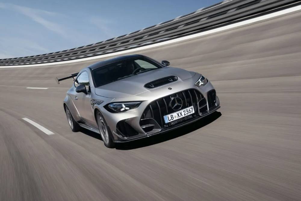 https://autogreeknews.gr/wp-content/uploads/2026/09/Mercedes-AMG-CLE-646-Spezialanfertigung-15.jpg
