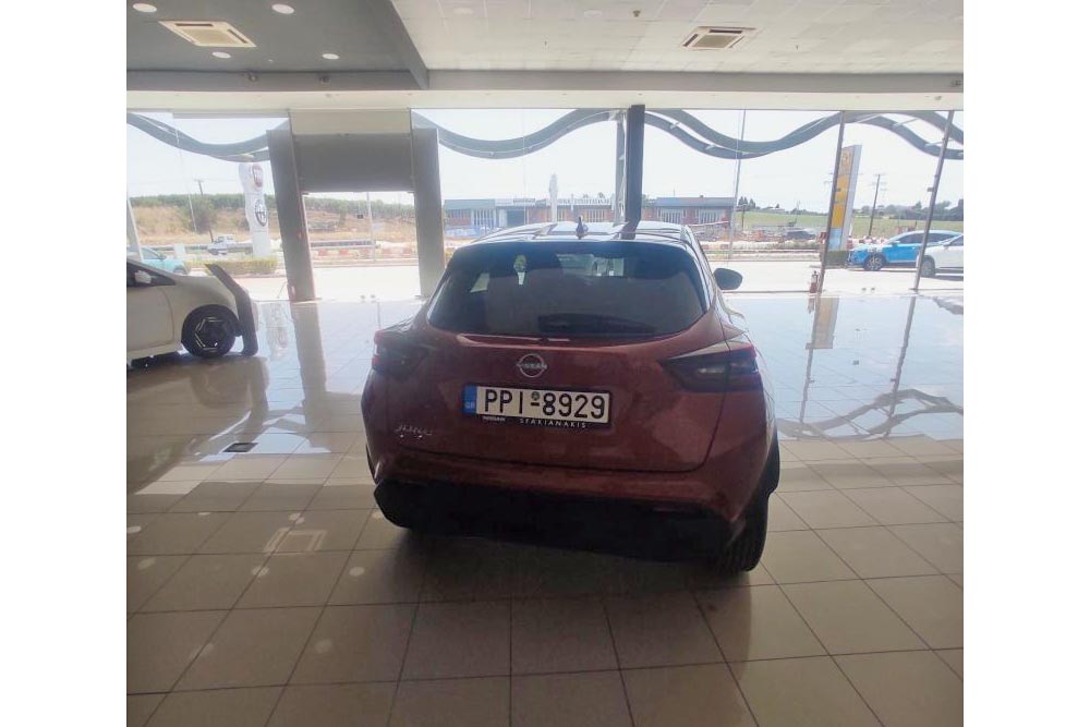 https://autogreeknews.gr/wp-content/uploads/2026/09/Nissan-Juke-2023-used-7.jpg