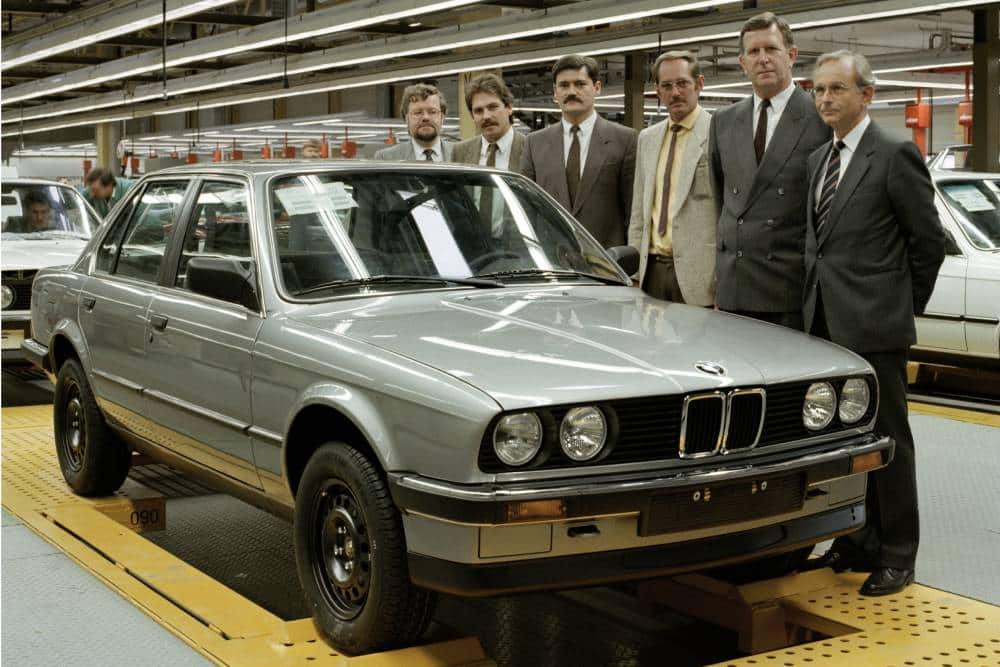 https://autogreeknews.gr/wp-content/uploads/2026/09/P90628683_highRes_40-years-of-bmw-grou-1.jpg