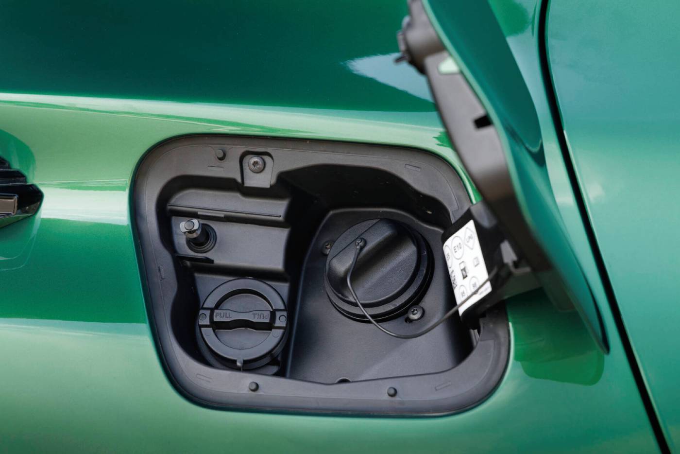 Renault Clio & Captur LPG η λύση στην ακρίβεια των καυσίμων