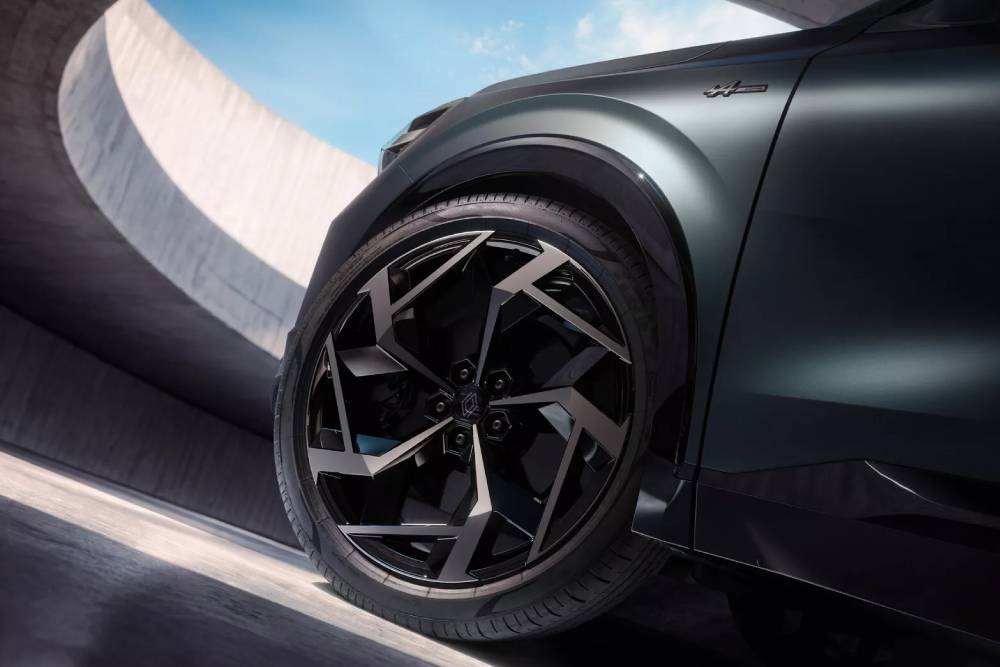 https://autogreeknews.gr/wp-content/uploads/2026/09/Renault-Rafale-Hypnotic-6.jpg