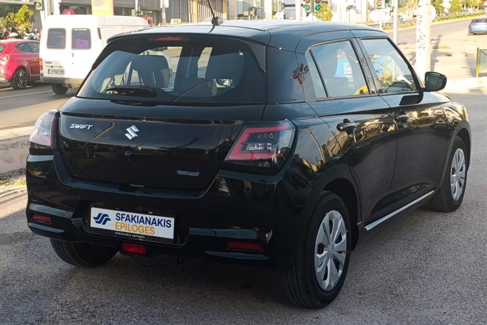 https://autogreeknews.gr/wp-content/uploads/2026/09/Suzuki-Swift-2025-used-6.jpg