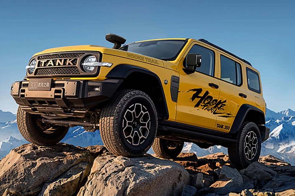 https://autogreeknews.gr/wp-content/uploads/2026/09/Tank-300-Hooke-Trail-Edition-2-2048x1153-1.jpg
