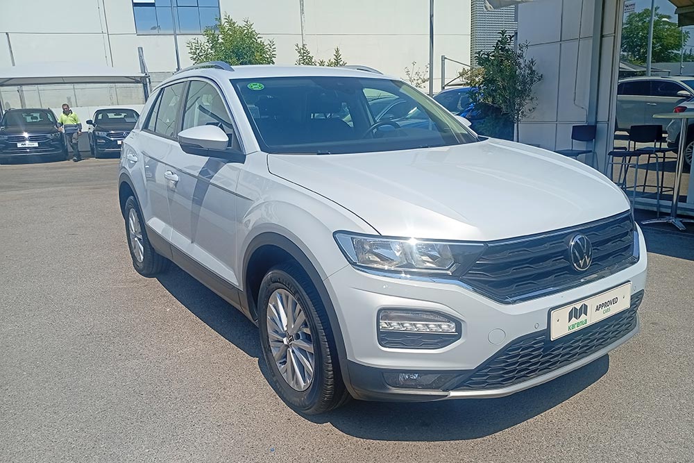 https://autogreeknews.gr/wp-content/uploads/2026/09/VW-T-Roc-2022-used-6.jpg