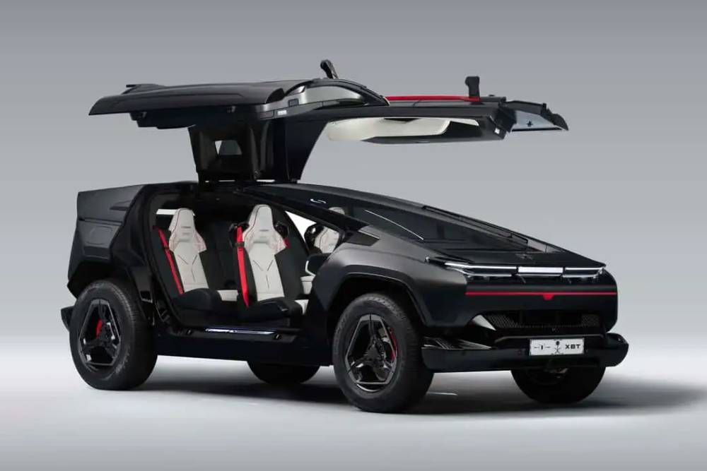 https://autogreeknews.gr/wp-content/uploads/2026/09/ceer-exobot-suv-3.jpg