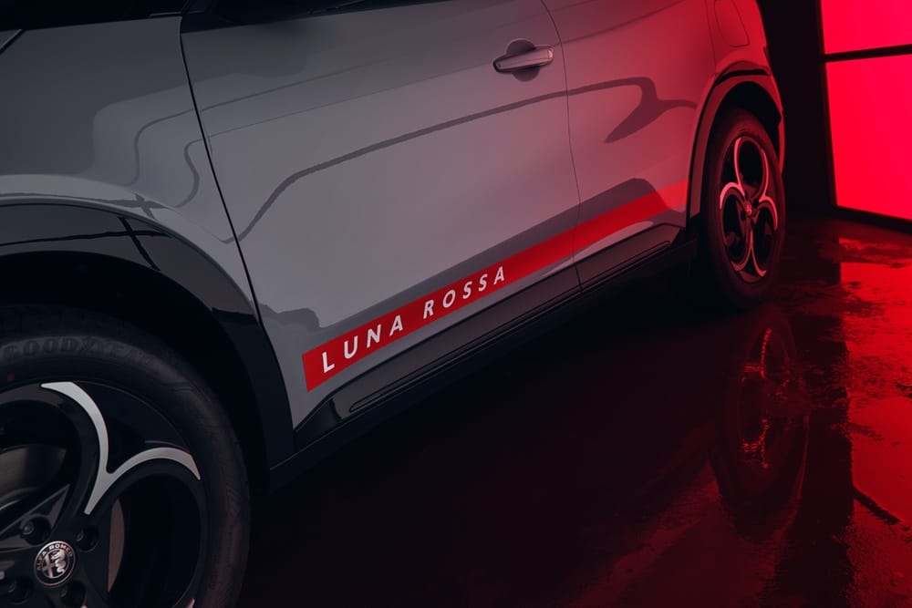 https://autogreeknews.gr/wp-content/uploads/2026/09/junior-edizione-luna-rossa-2_1000x667.jpg
