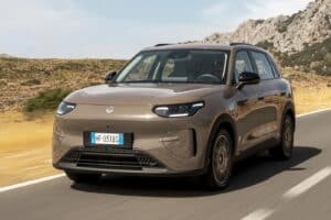 Με τιμή από μόνο 19.990 ευρώ το νέο SUV Leapmotor B03X