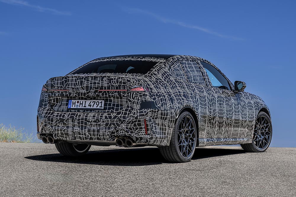 https://autogreeknews.gr/wp-content/uploads/2026/09/new-bmw-3-series-final-tests-11.jpg