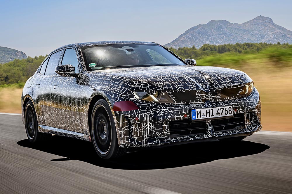 https://autogreeknews.gr/wp-content/uploads/2026/09/new-bmw-3-series-final-tests-8.jpg
