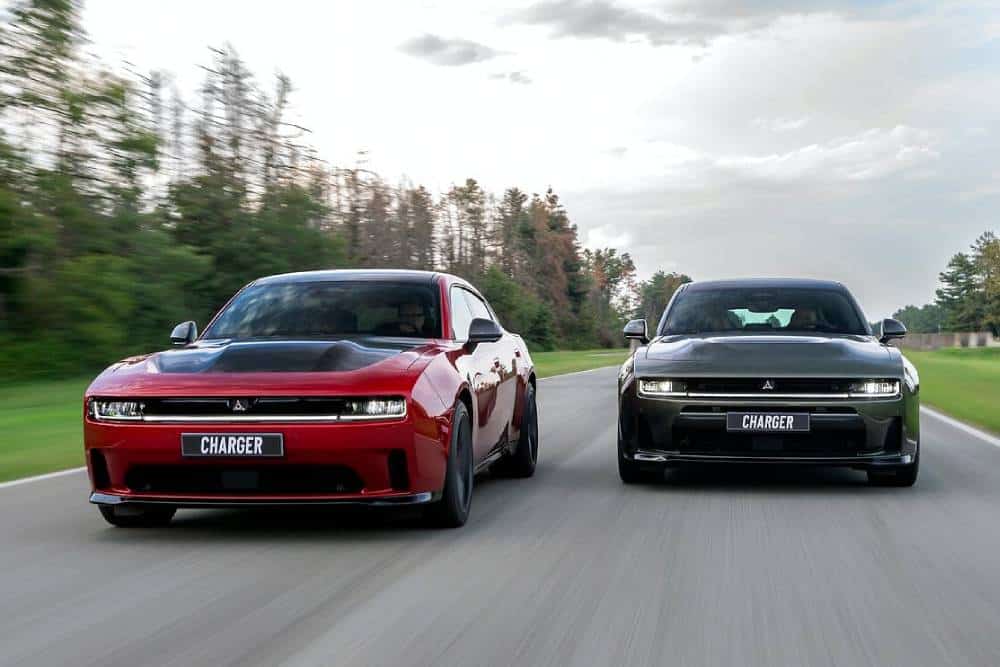 https://autogreeknews.gr/wp-content/uploads/2026/09/new-dodge-charger-2.jpg