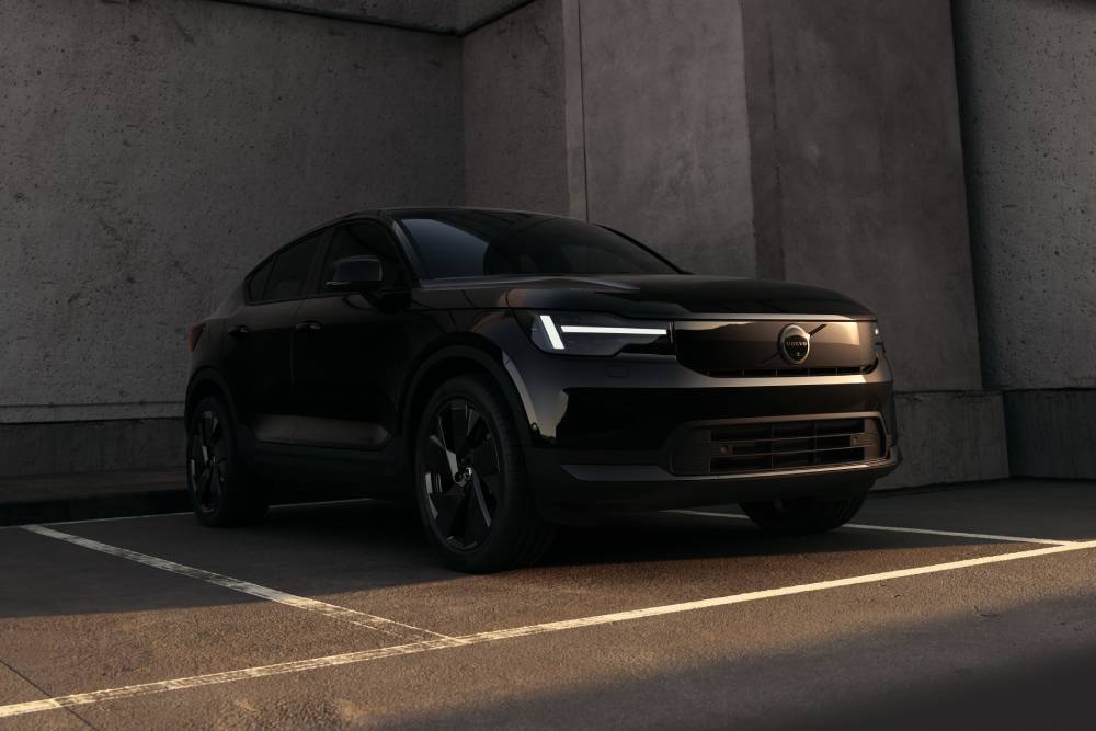 https://autogreeknews.gr/wp-content/uploads/2026/09/new-volvo-xc40-and-ec40-11.jpg