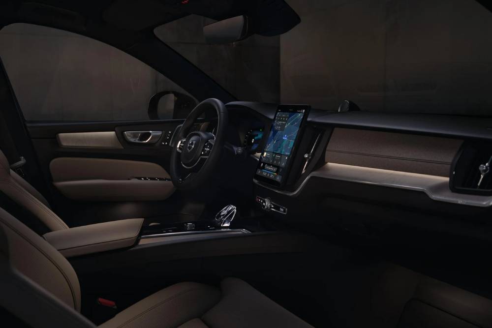 https://autogreeknews.gr/wp-content/uploads/2026/09/new-volvo-xc60-and-xc90-7.jpg