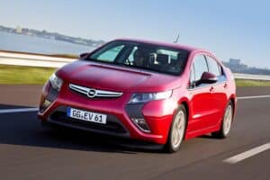 opel-ampera-2011