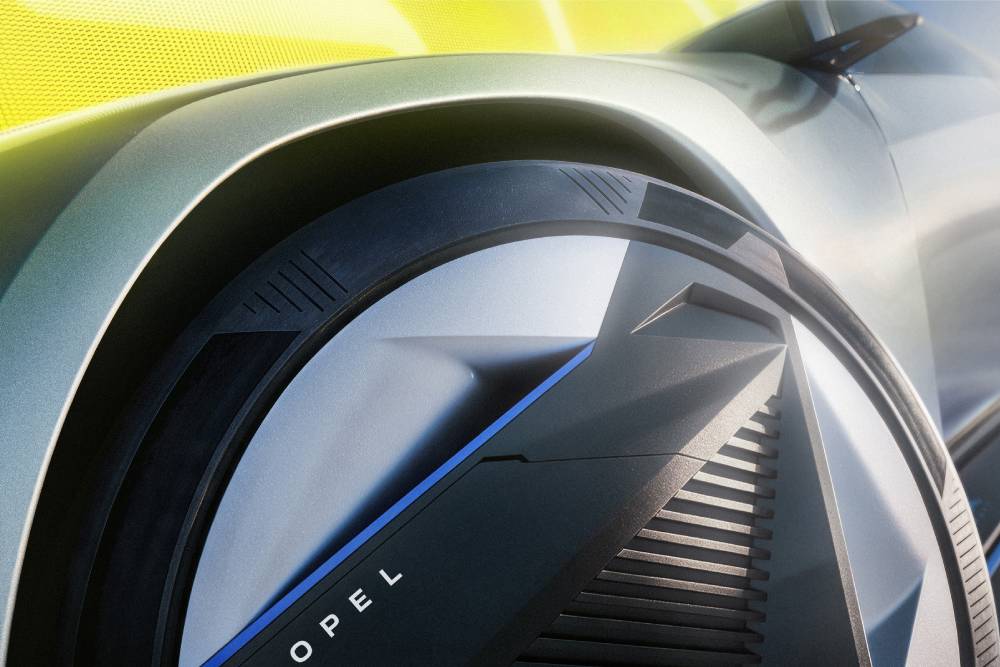 https://autogreeknews.gr/wp-content/uploads/2026/09/opel-stx-concept-1-1.jpg