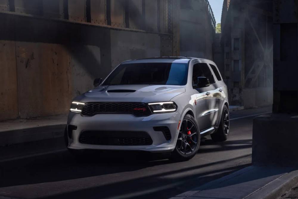 https://autogreeknews.gr/wp-content/uploads/2026/10/2027-Dodge-Durango-105-3-2048x1366-1.jpg