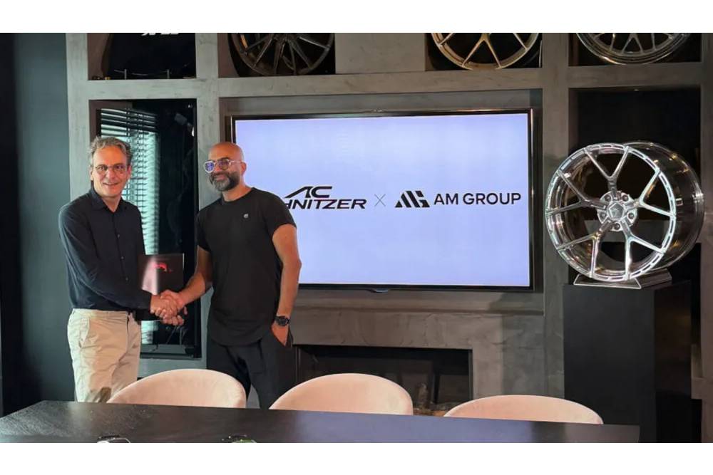 https://autogreeknews.gr/wp-content/uploads/2026/10/AC-Schnitzer-AM-Group-1-copy-1024x576-1.jpg