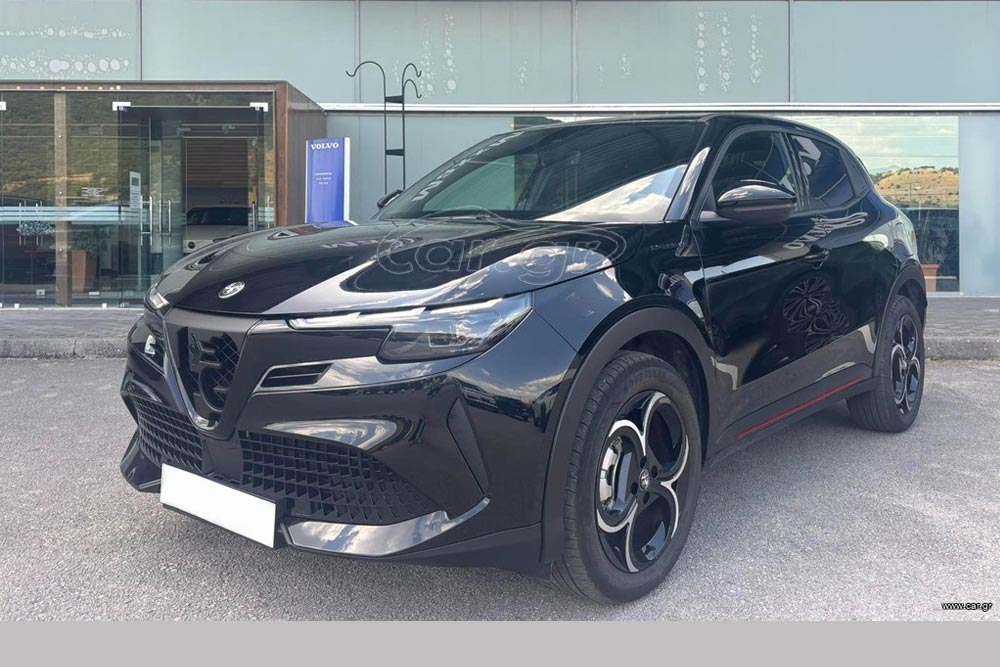 Alfa Romeo Junior λίγων μηνών με μεγάλη μείωση τιμής
