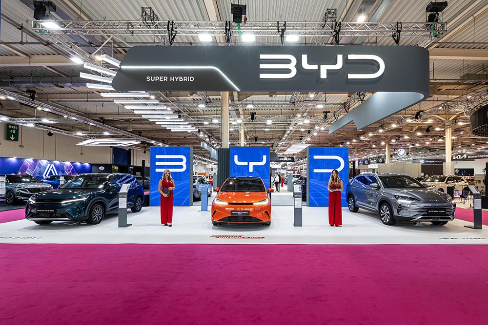 https://autogreeknews.gr/wp-content/uploads/2026/10/BYD-AUTO-ATHINA-2026-6.jpg