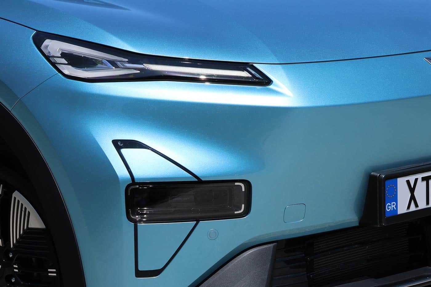 Άστραψε και βρόντηξε νέο Ultra Hybrid C-SUV με 31.990 ευρώ