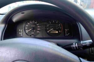«Αθάνατο» Toyota Corolla με 17.000 χλμ. για 6.800 ευρώ