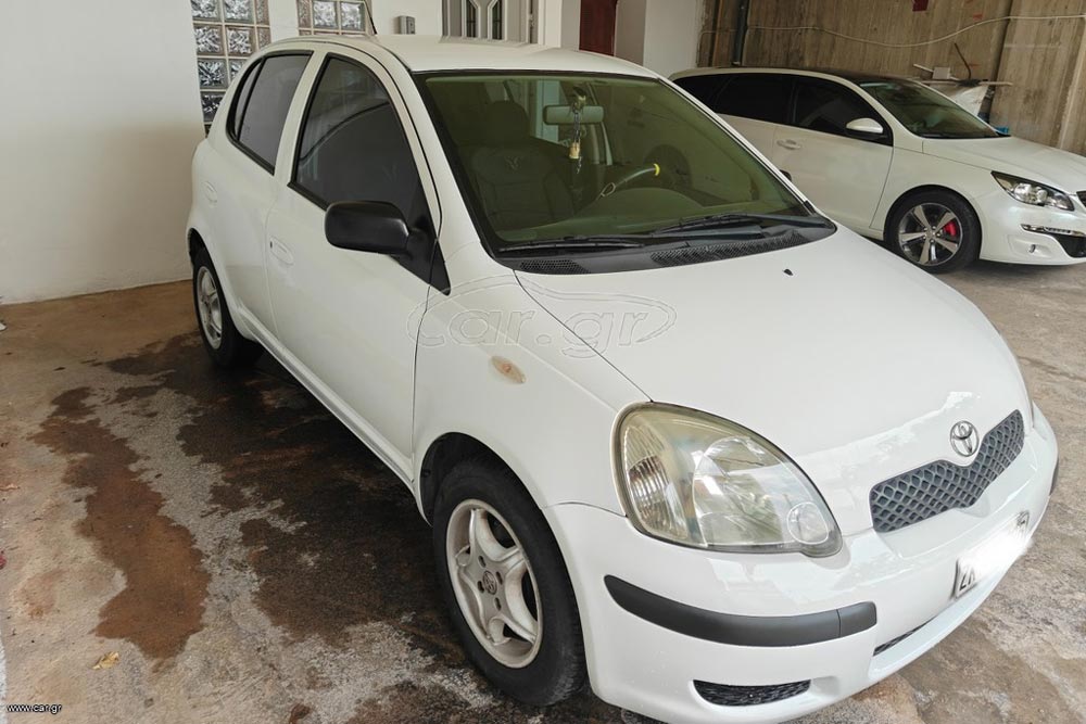 https://autogreeknews.gr/wp-content/uploads/2026/10/Toyota-Yaris-2003-used-2.jpg