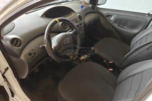 Toyota-Yaris-2003-used-7