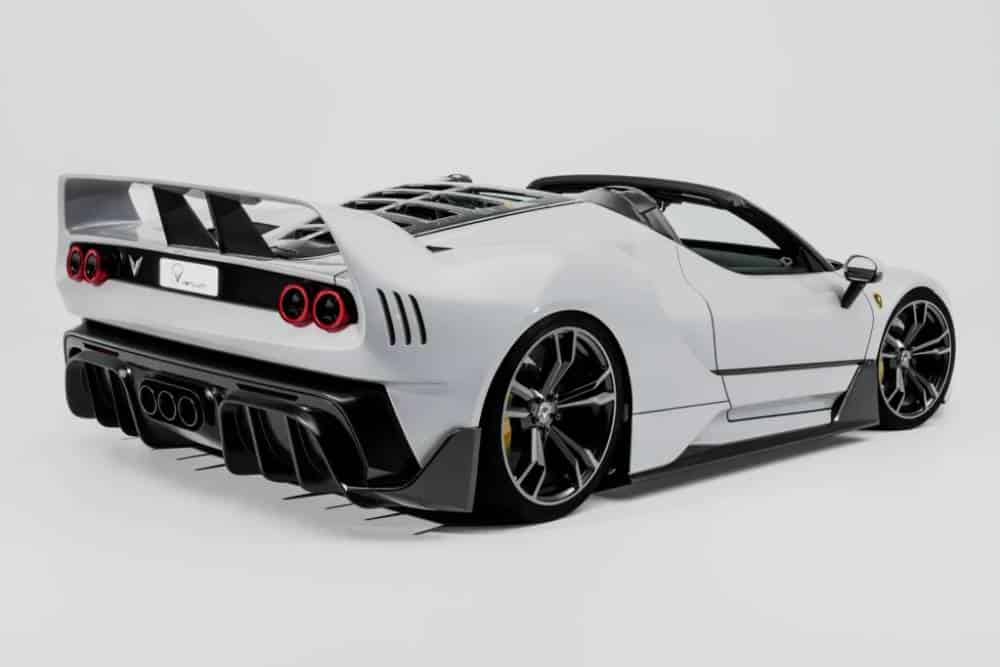 https://autogreeknews.gr/wp-content/uploads/2026/10/ferrari-v4x-spyder-venuum-concept-white-elevated-r.jpg