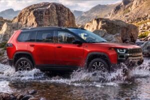 Νέο Jeep Cherokee Trailhawk ξυπνάει άγρια ένστικτα (+video)