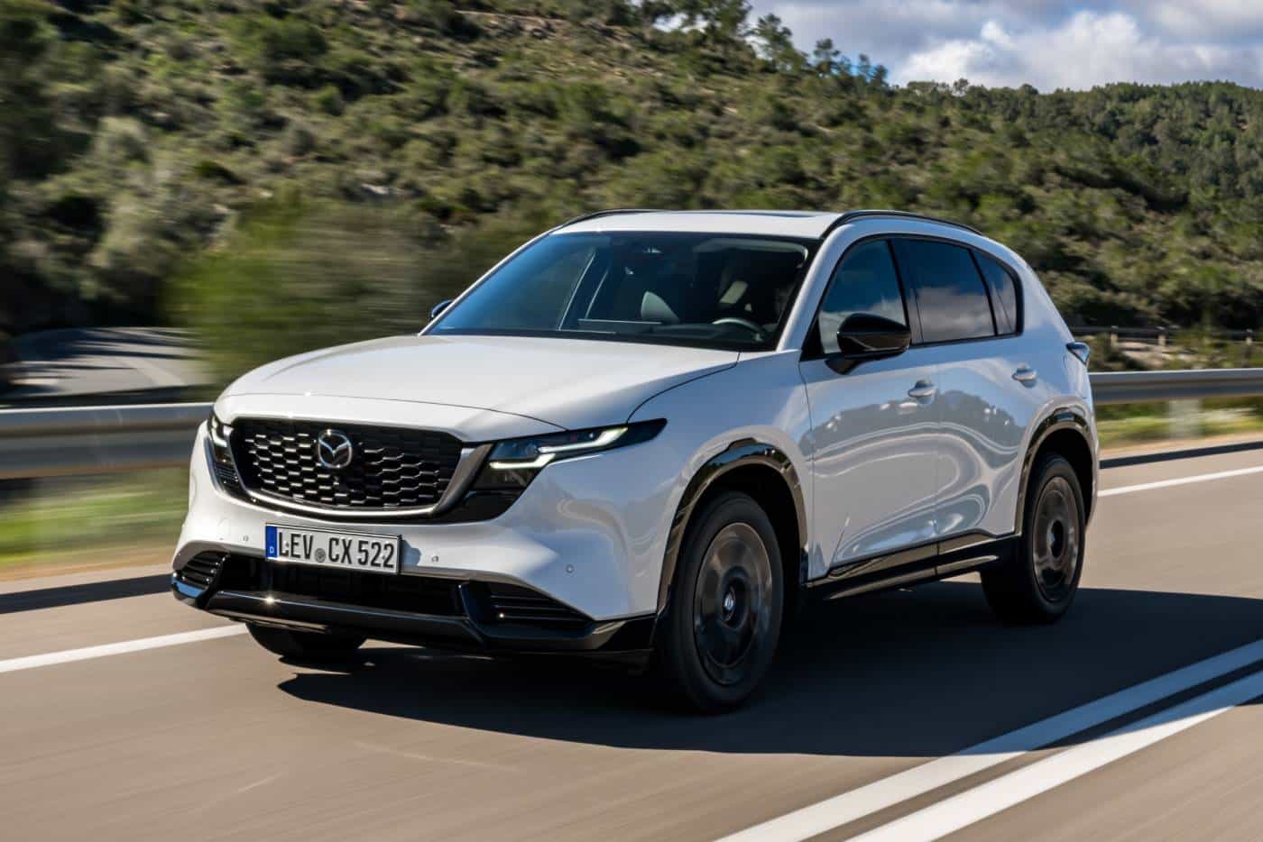 Νέο Mazda CX-5 με ψηφιακές αναβαθμίσεις και στάνταρ AI