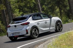opel-corsa-gse-(3)
