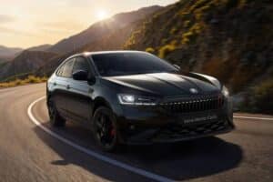 Νέο μικρομεσαίο σεντάν Skoda Slavia με ατελείωτο πορτμπαγκάζ
