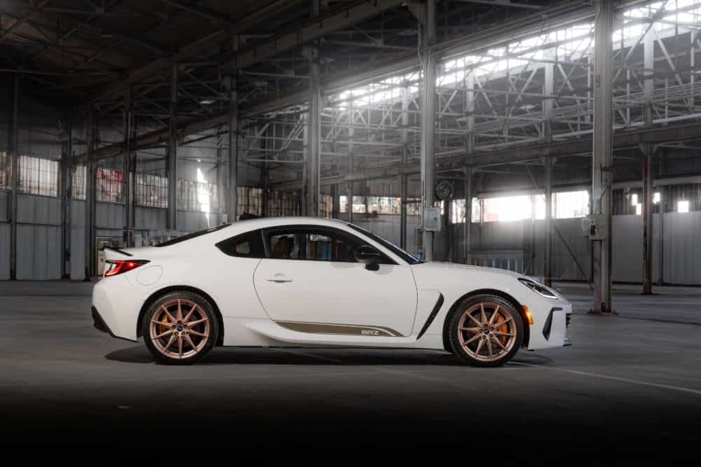 https://autogreeknews.gr/wp-content/uploads/2026/10/subaru-brz-zc15-03.jpg